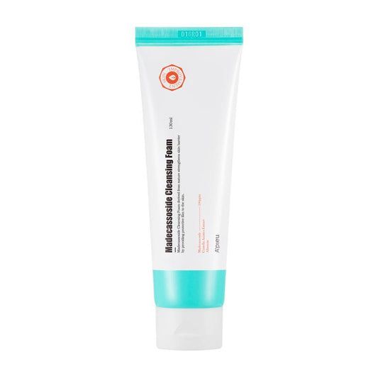 Apieu MADECASSOSIDE CLEANSING FOAM 130ML