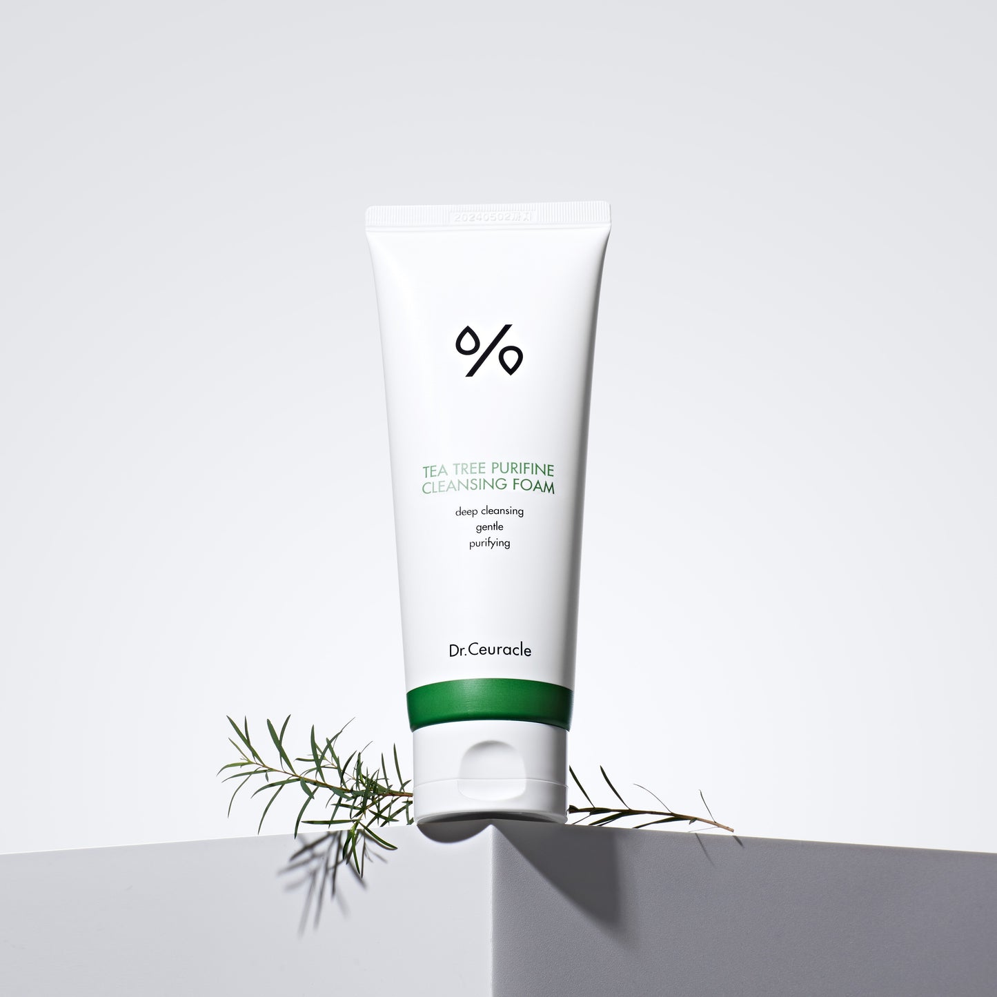 Dr.Ceuracle Tea Tree Purifine 30 Cleansing Foam 150g