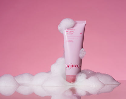 By juccy Gooseberry AHA Jelly Cleanser 120ml