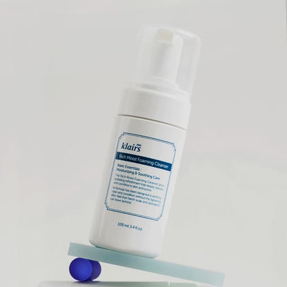Dear Klairs Rich Moist Foaming Cleanser 100 mL