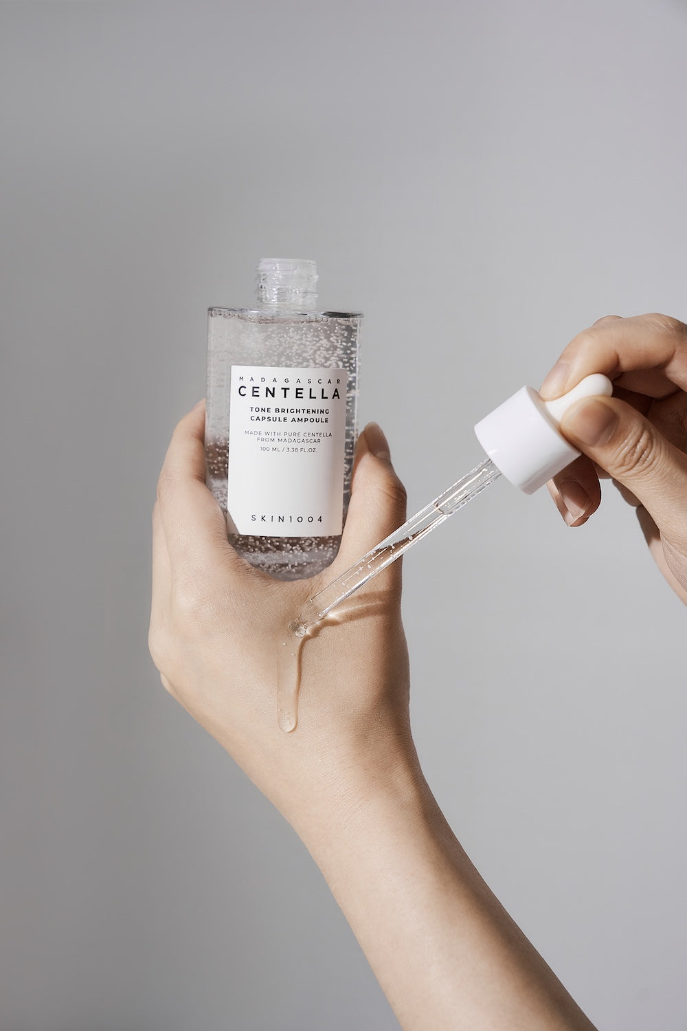 Skin1004 Madagascar Centella Tone Brightening Capsule Ampoule 100ml