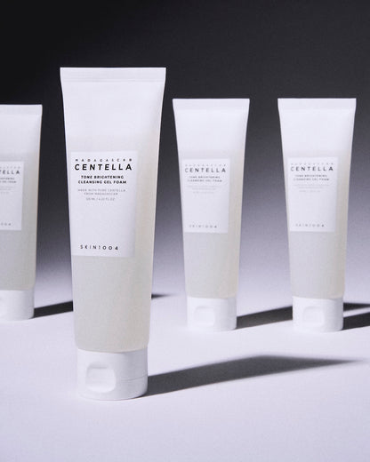 Skin1004 Madagascar Centella Tone Brightening Cleansing Gel Foam 125ml