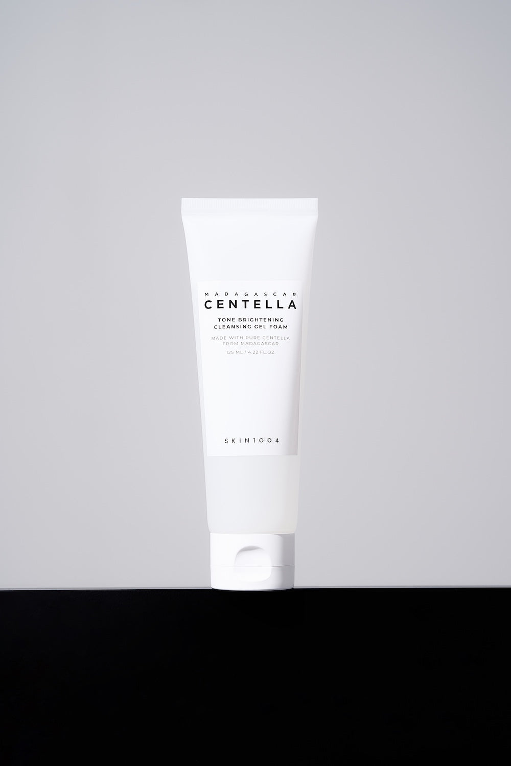 Skin1004 Madagascar Centella Tone Brightening Cleansing Gel Foam 125ml