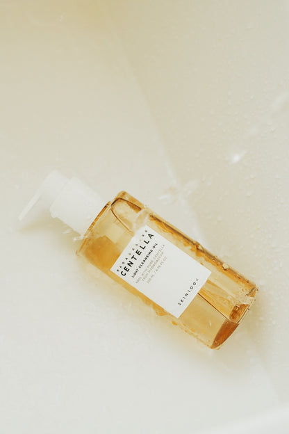 Skin1004 Madagascar Centella Light Cleansing Oil 200ml
