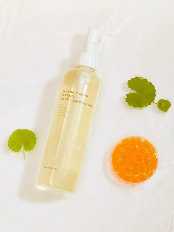 HEVEBLUE Salmon Caring Centella Light Cleansing Oil 240ml-0